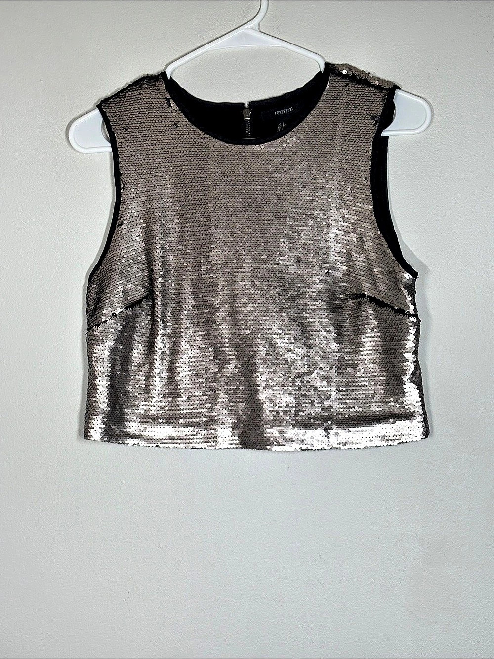 Forever 21 Sequin Tank Top in Silver & Black Size Small